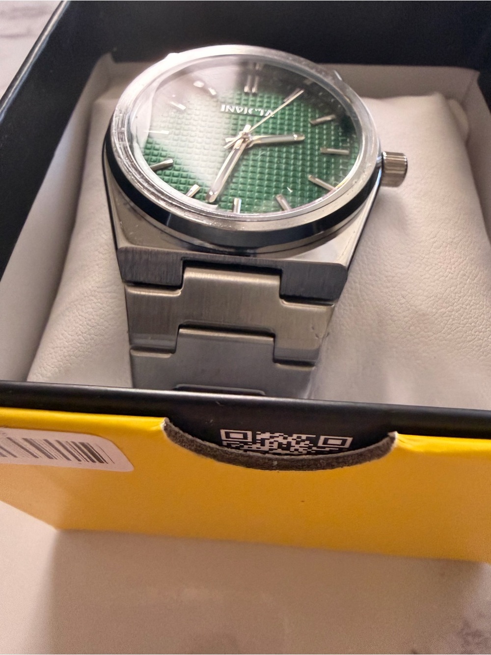 Invicta Celestial Green Mens Watch - Picture 4 of 5